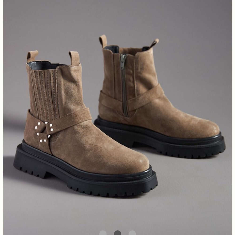 Anthropologie Pilcro Taupe Ankle Boots with Black Soles